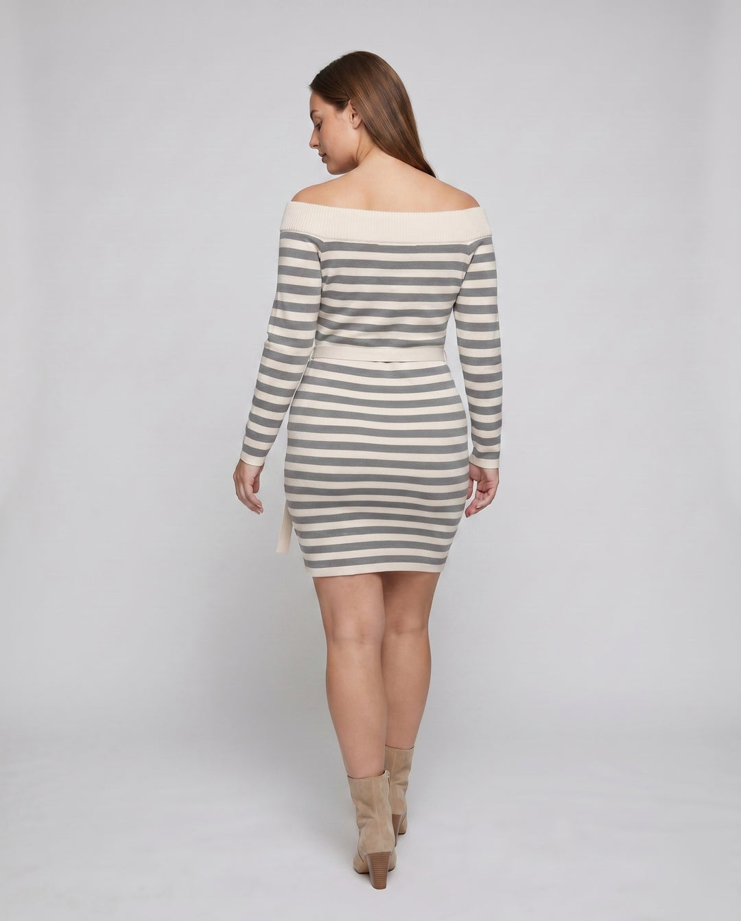 Product 15613783769418 - back_view