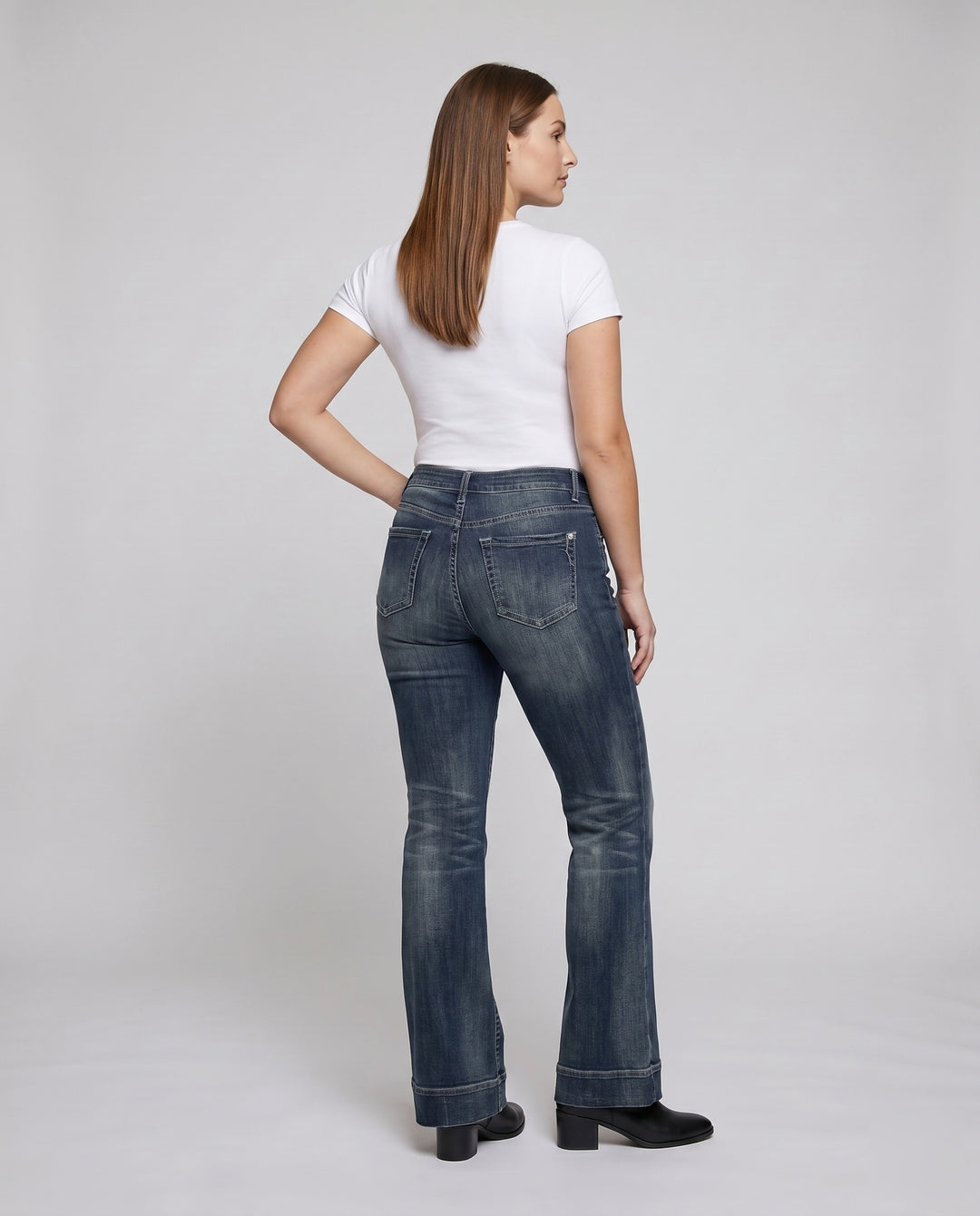 Product 15613786980682 - back_view