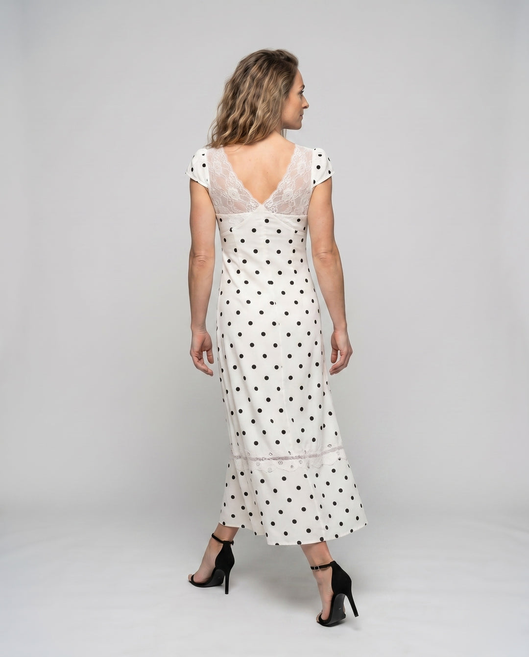 Product 15613800841546 - back_view