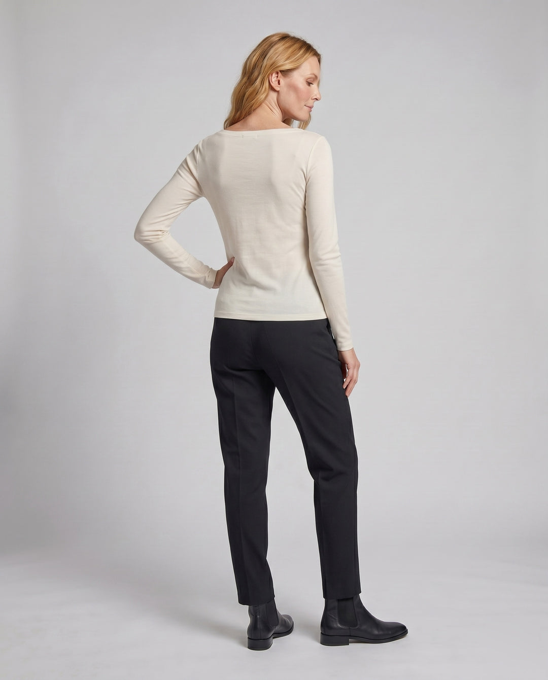 Product 15613805003082 - back_view
