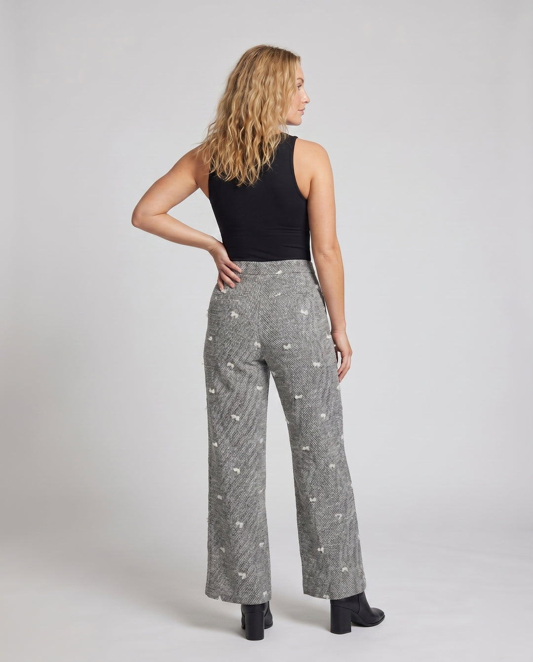 Product 15613824991562 - back_view