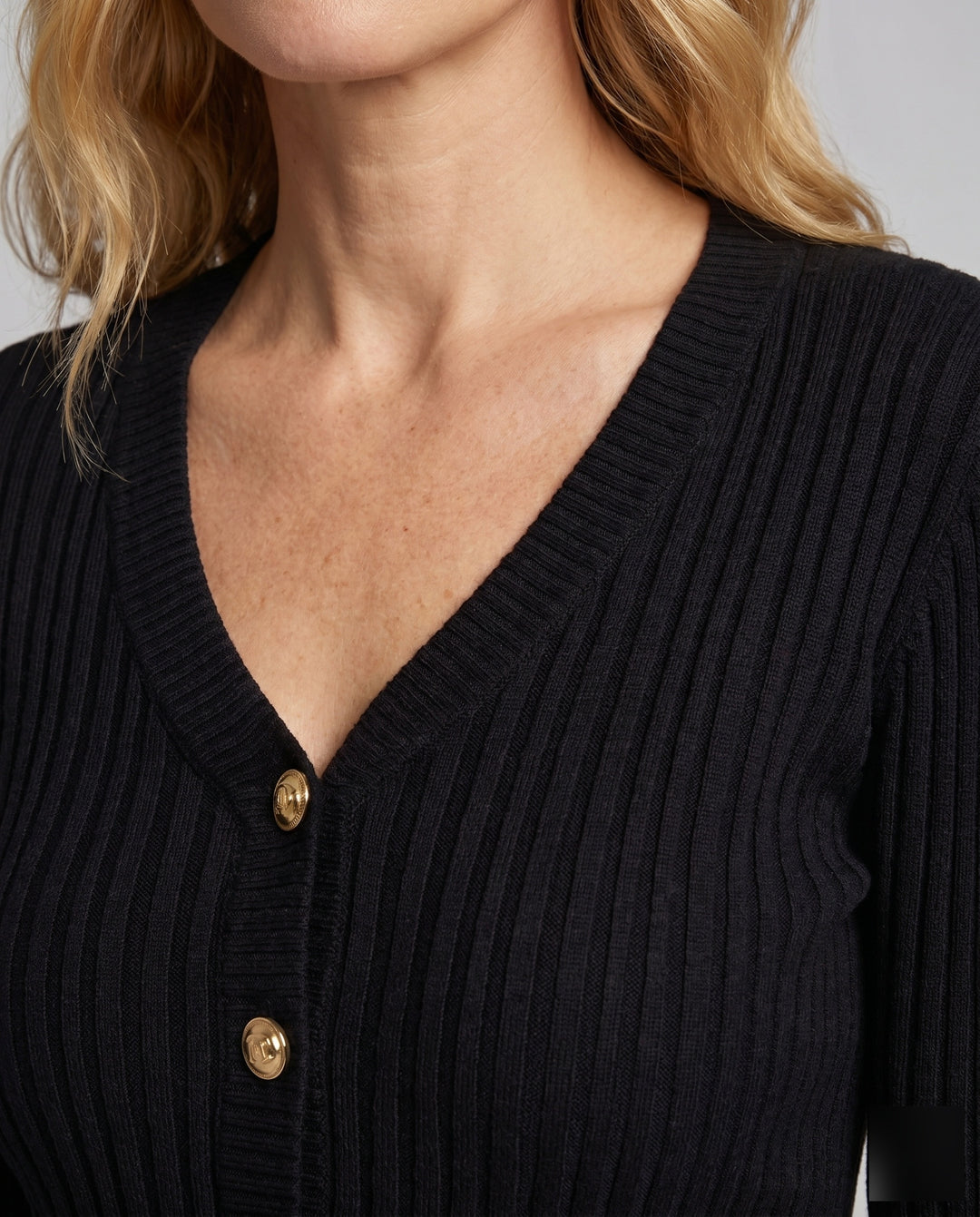 Product 15613826335050 - close_up_detail