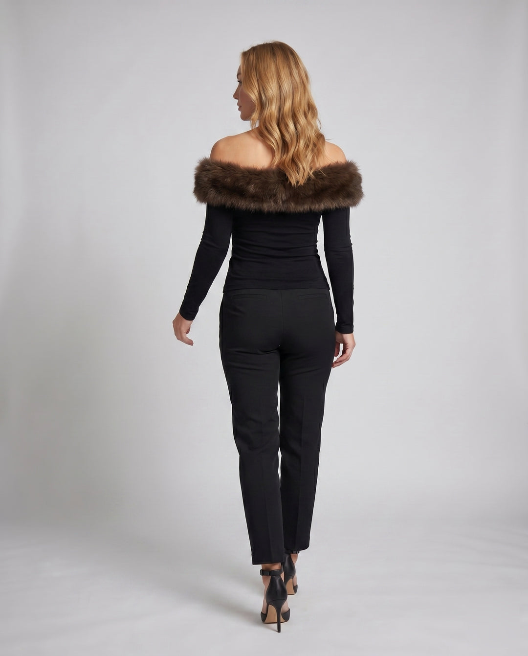 Product 15613827940682 - back_view