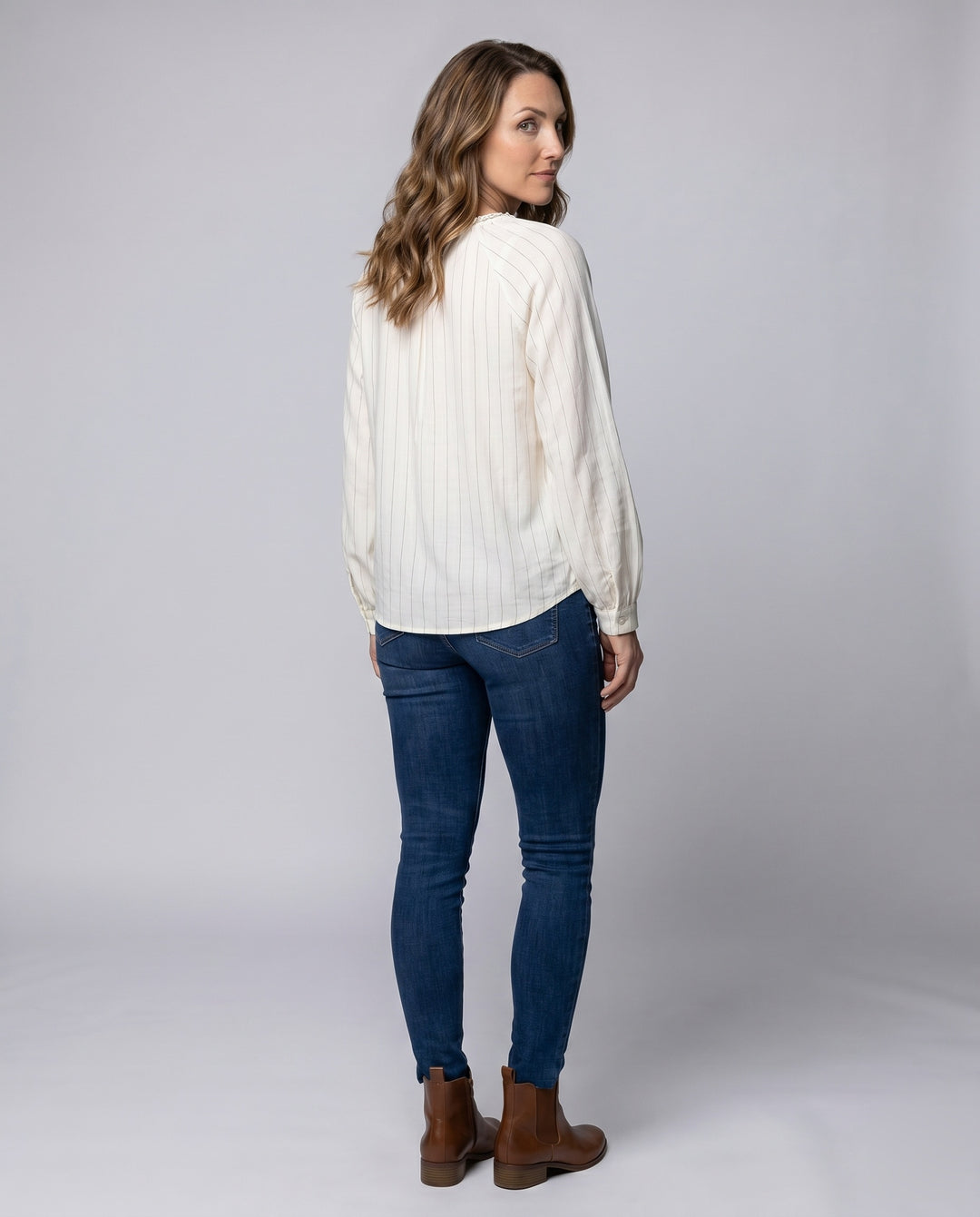 Product 15613830103370 - back_view