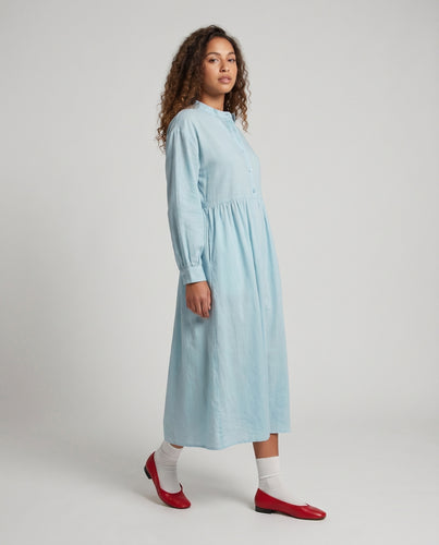 Damen Langärmliges Hemdkleid mit dekorativen Knöpfen und praktischen Taschen R&B