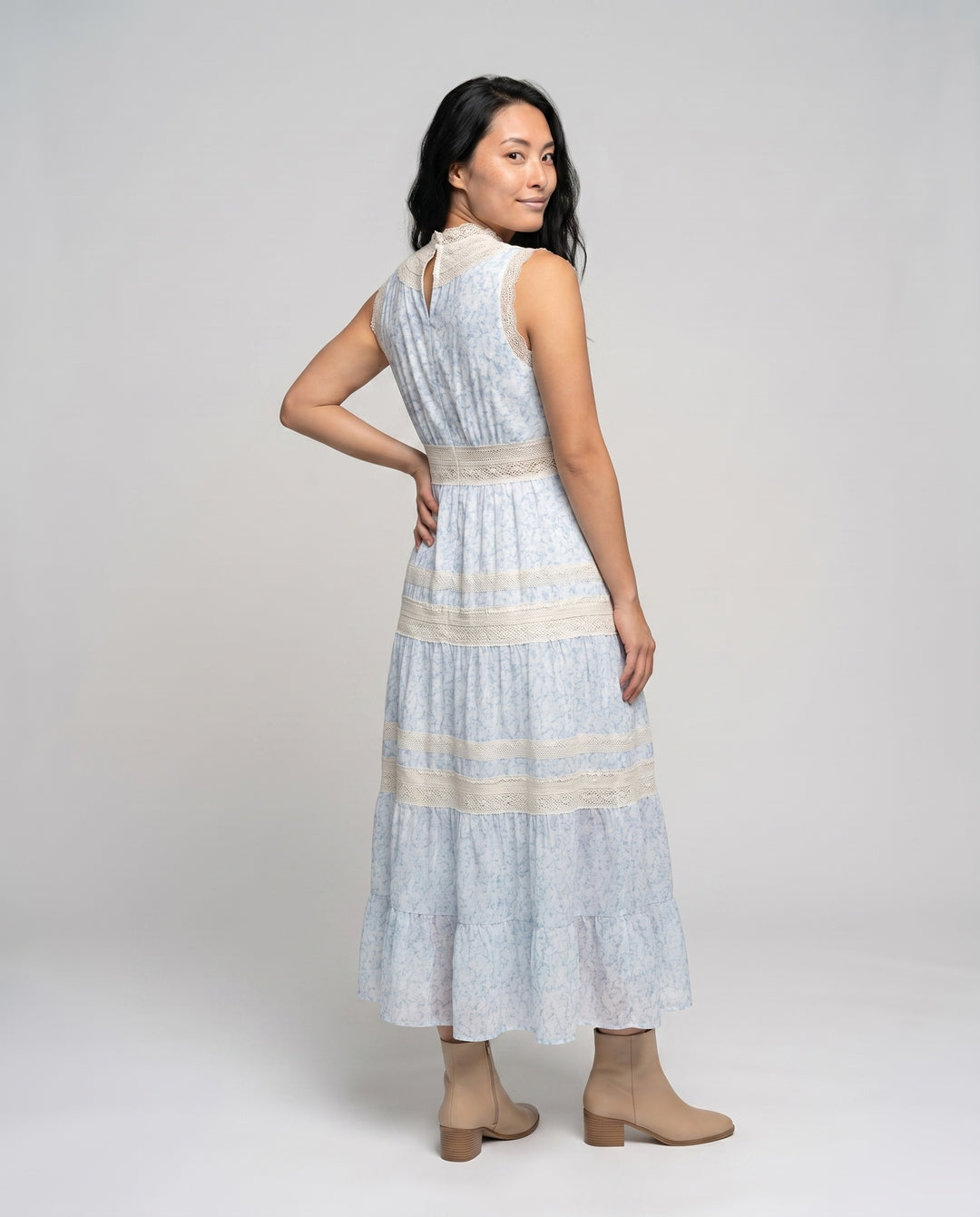 Product 15613838328138 - back_view
