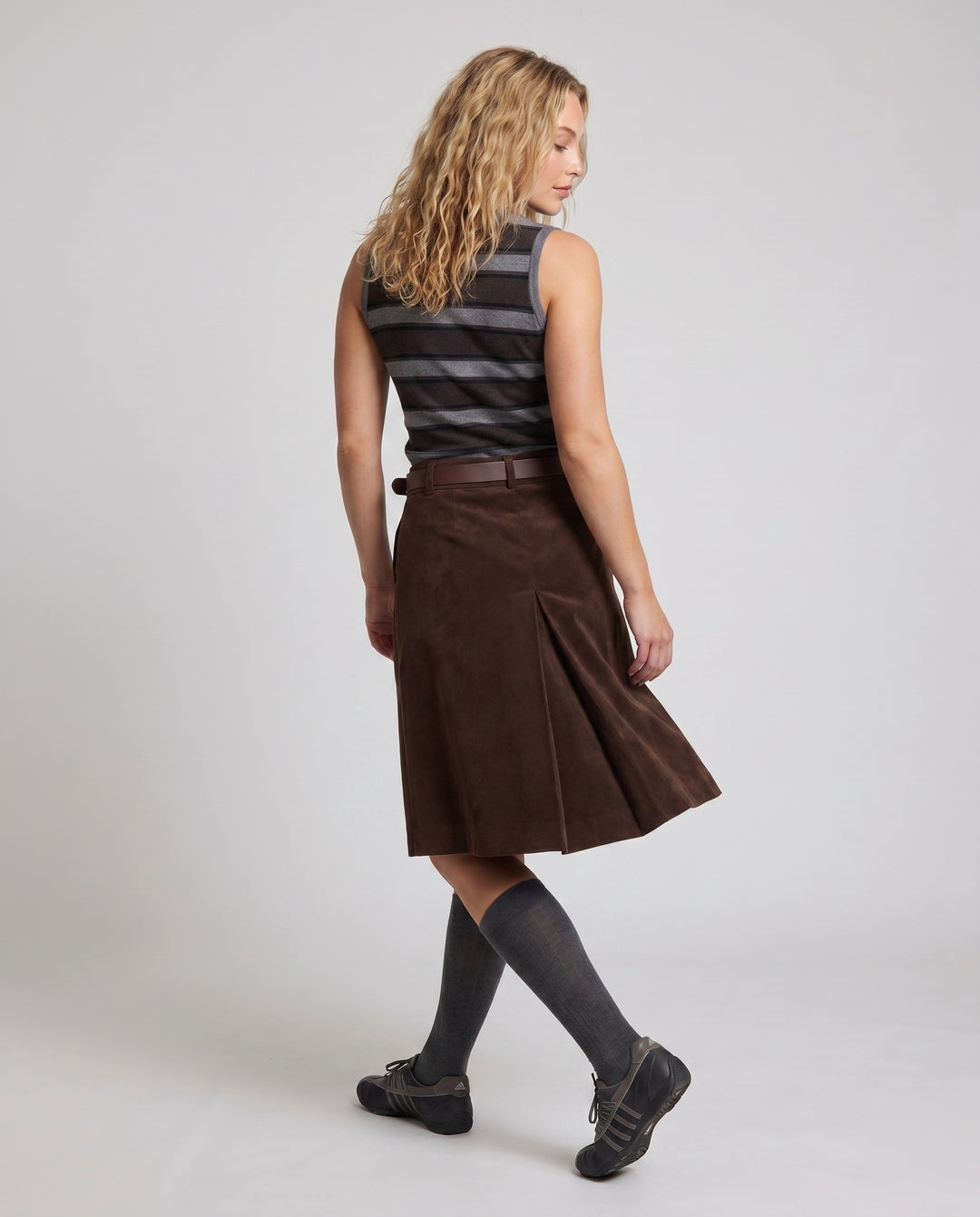 Product 15613839704394 - back_view