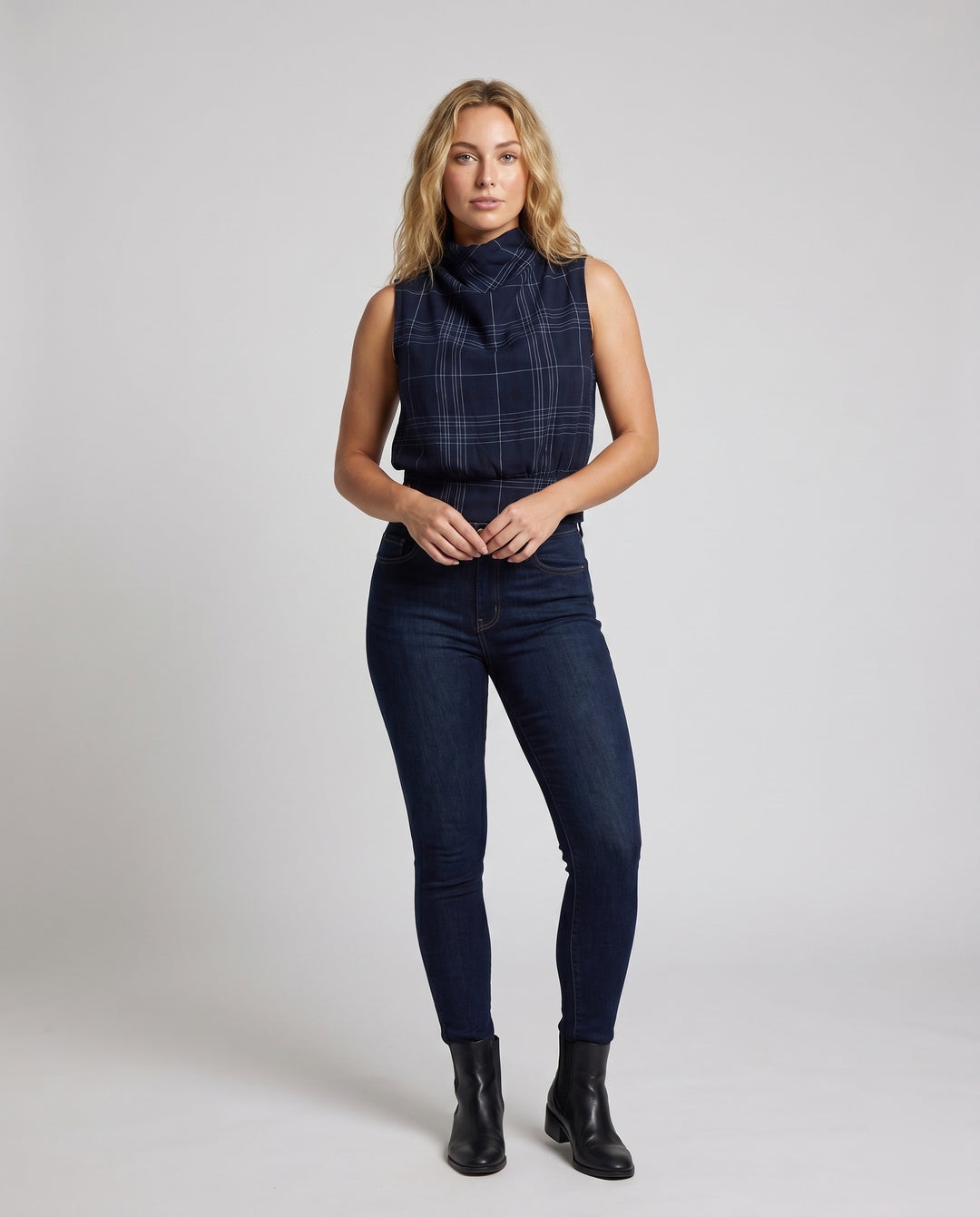 Product 15613840097610 - full_body_front