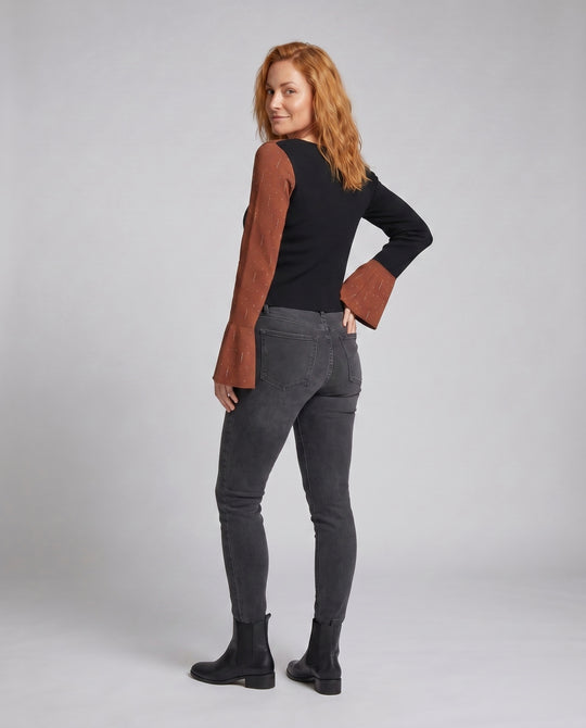 Product 15616782270794 - back_view
