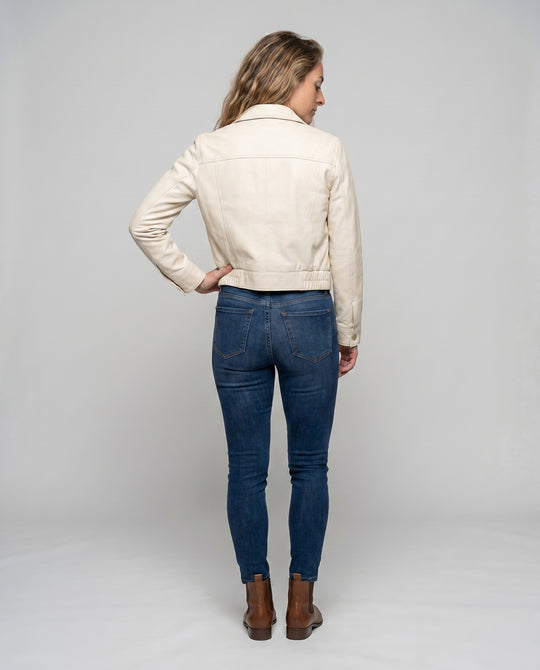 Product 15616783319370 - back_view