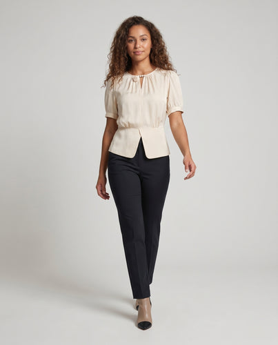 Damen Elegante Bluse mit Perlenknopf und strukturiertem Design R&B