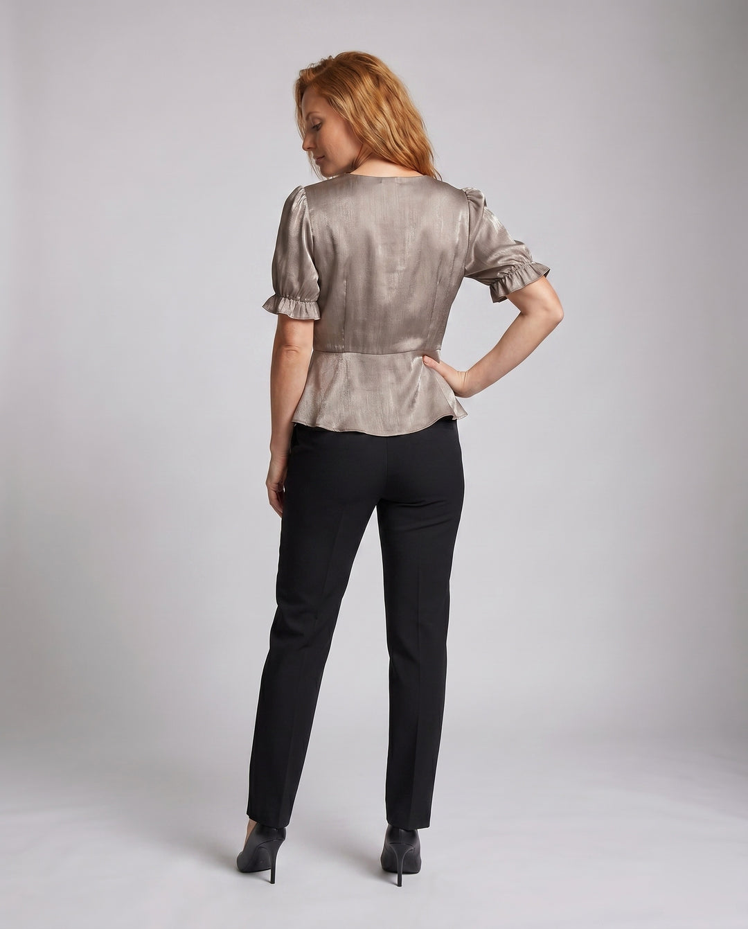 Product 15616784236874 - back_view