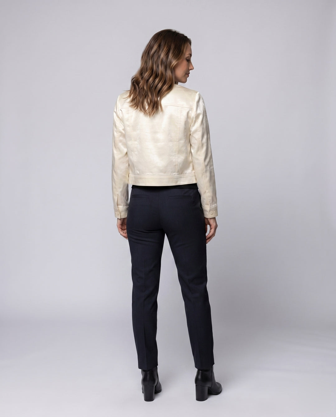 Product 15616784859466 - back_view