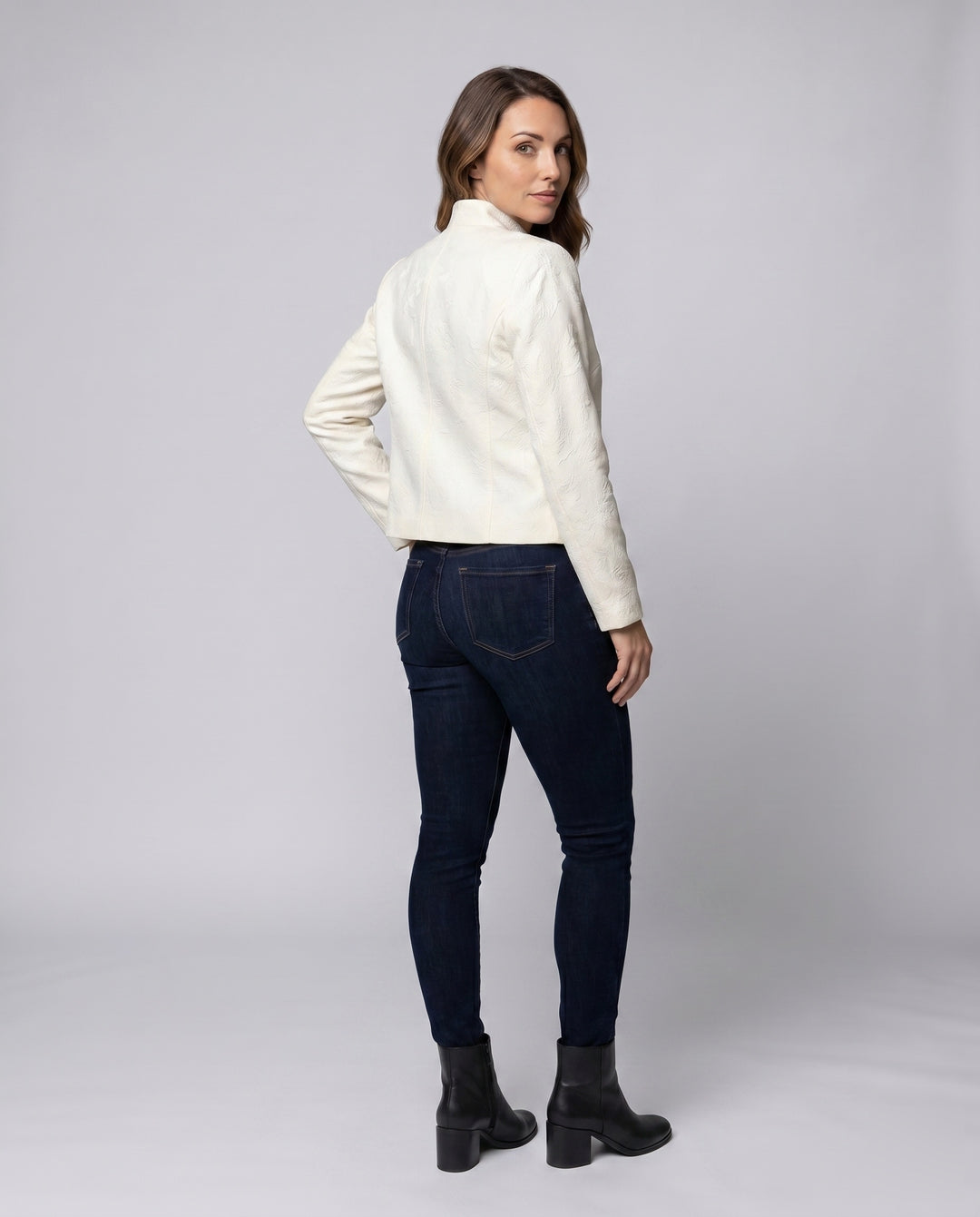 Product 15616784892234 - back_view