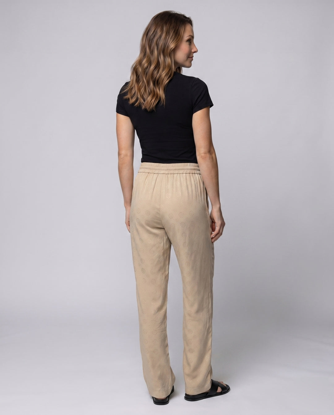 Product 15616784990538 - back_view