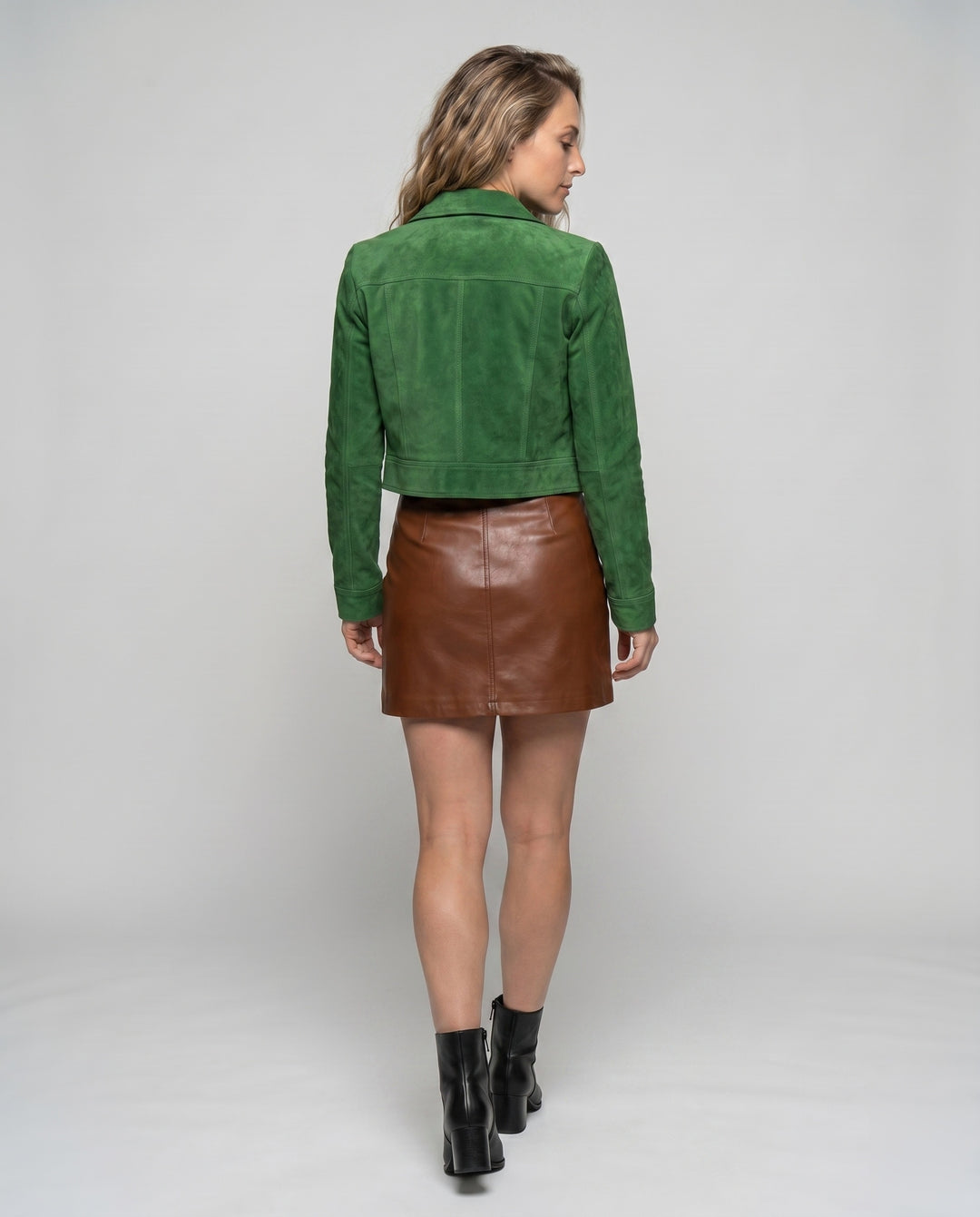 Product 15616785580362 - back_view