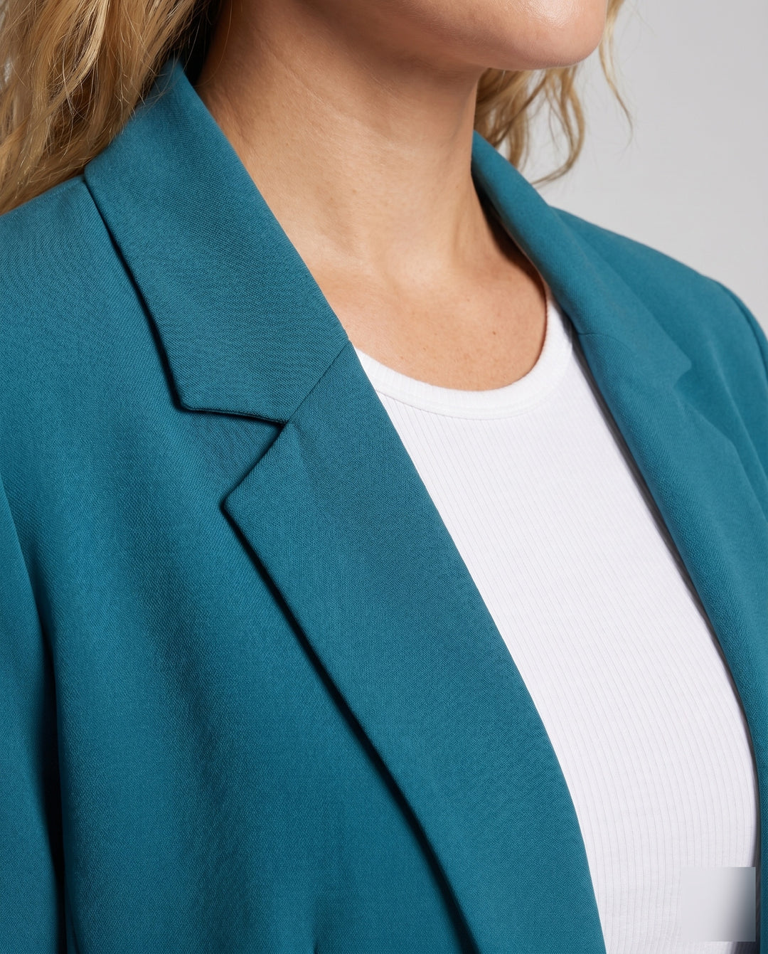Product 15616785940810 - close_up_detail