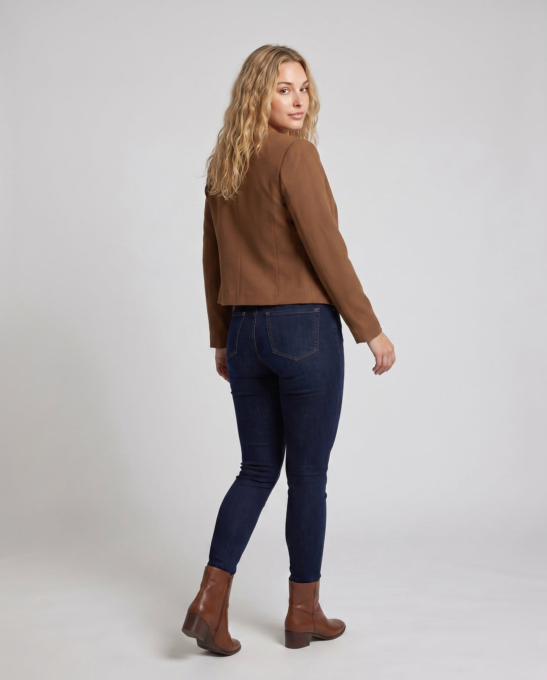 Product 15616786006346 - back_view