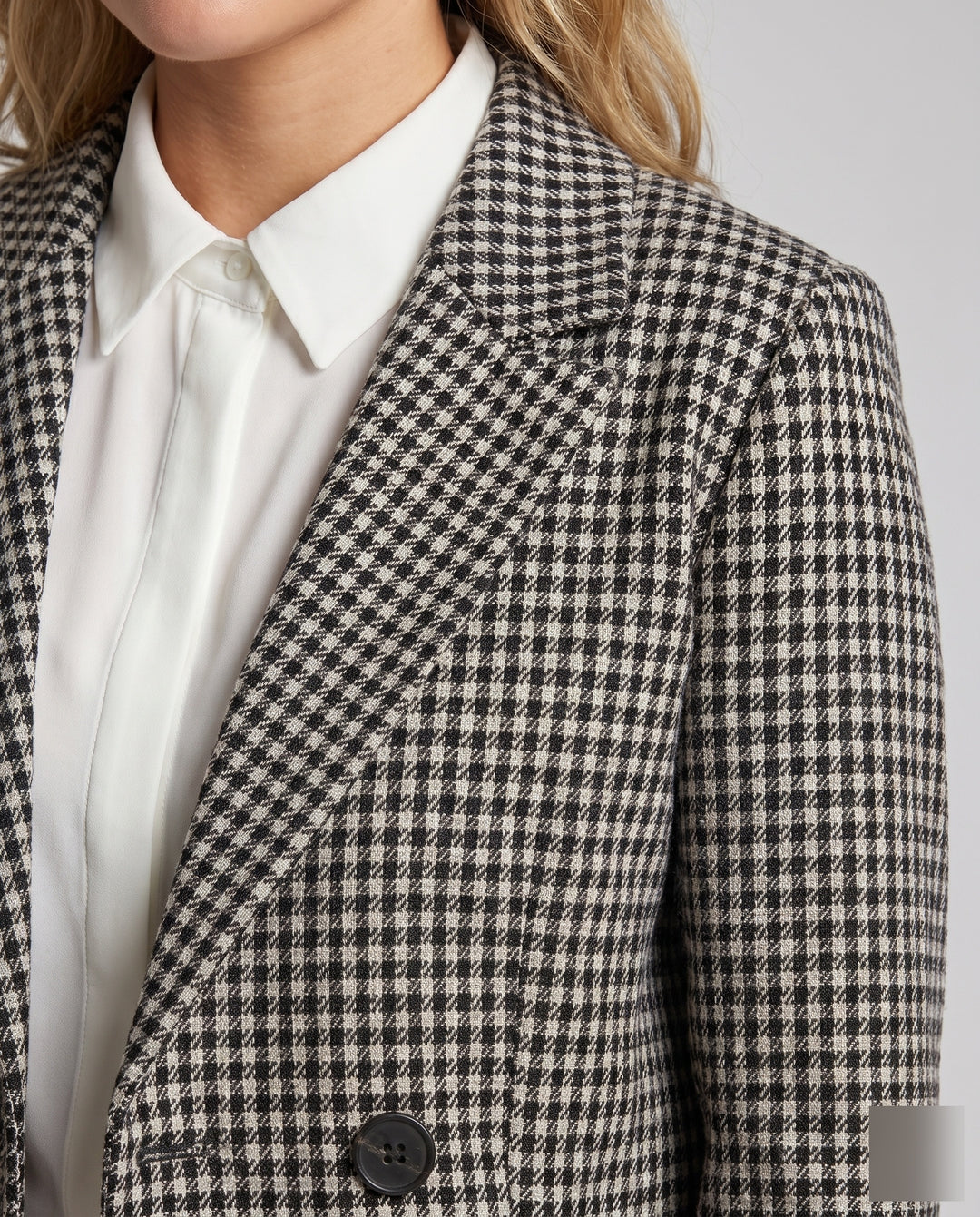 Product 15616786071882 - close_up_detail