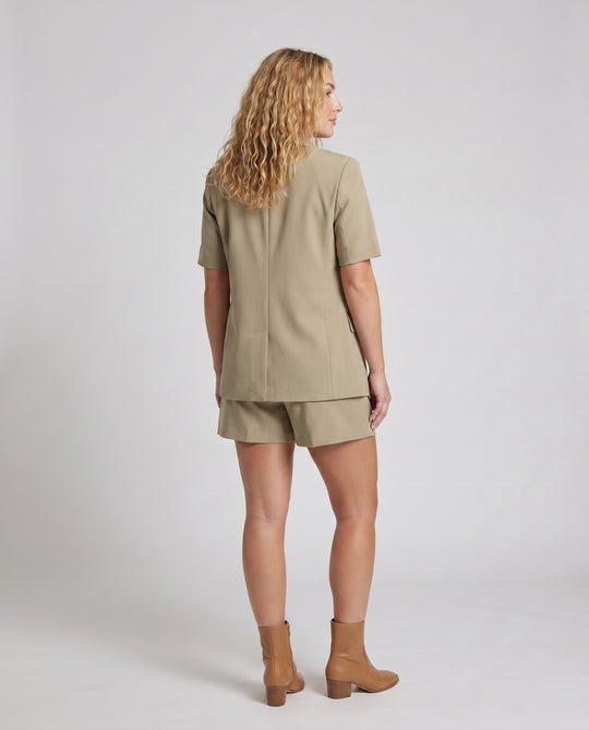 Product 15616787284298 - back_view