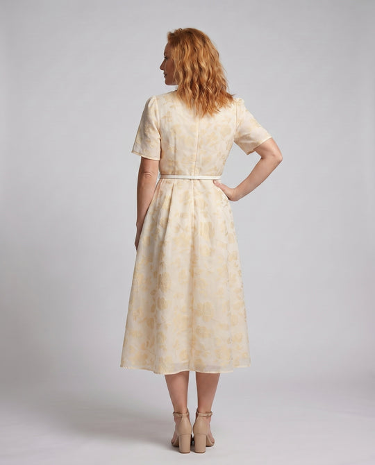 Product 15616789119306 - back_view