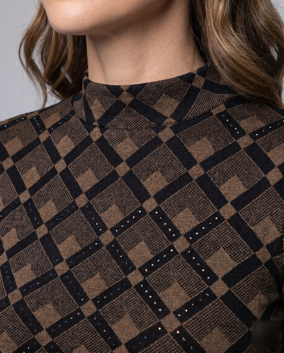 Product 15616795181386 - close_up_detail