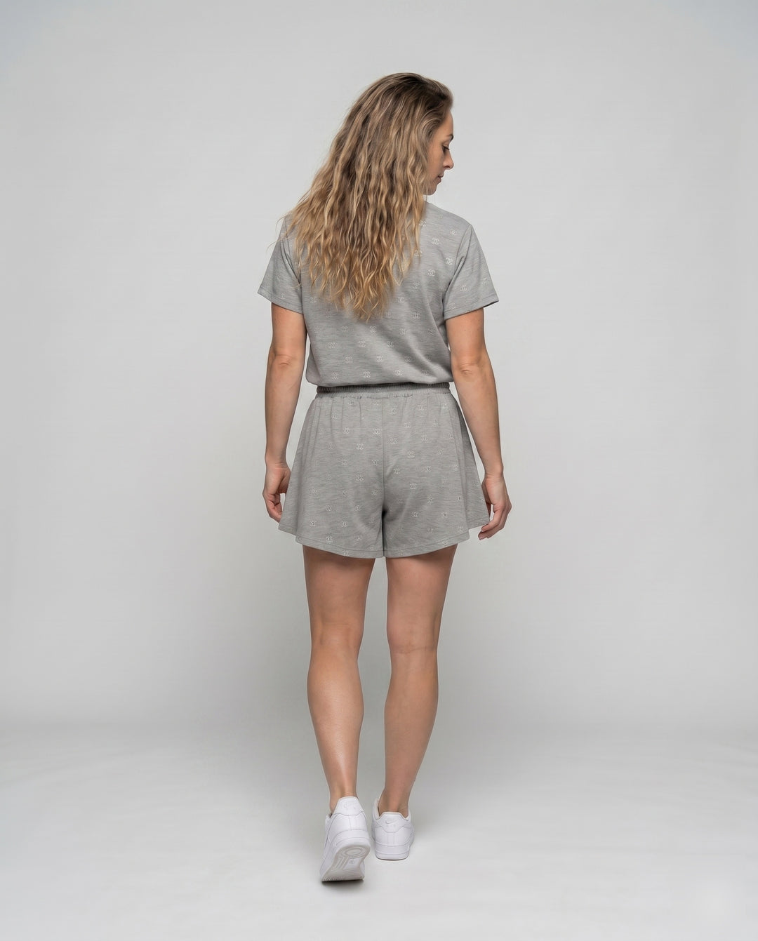 Product 15616796721482 - back_view