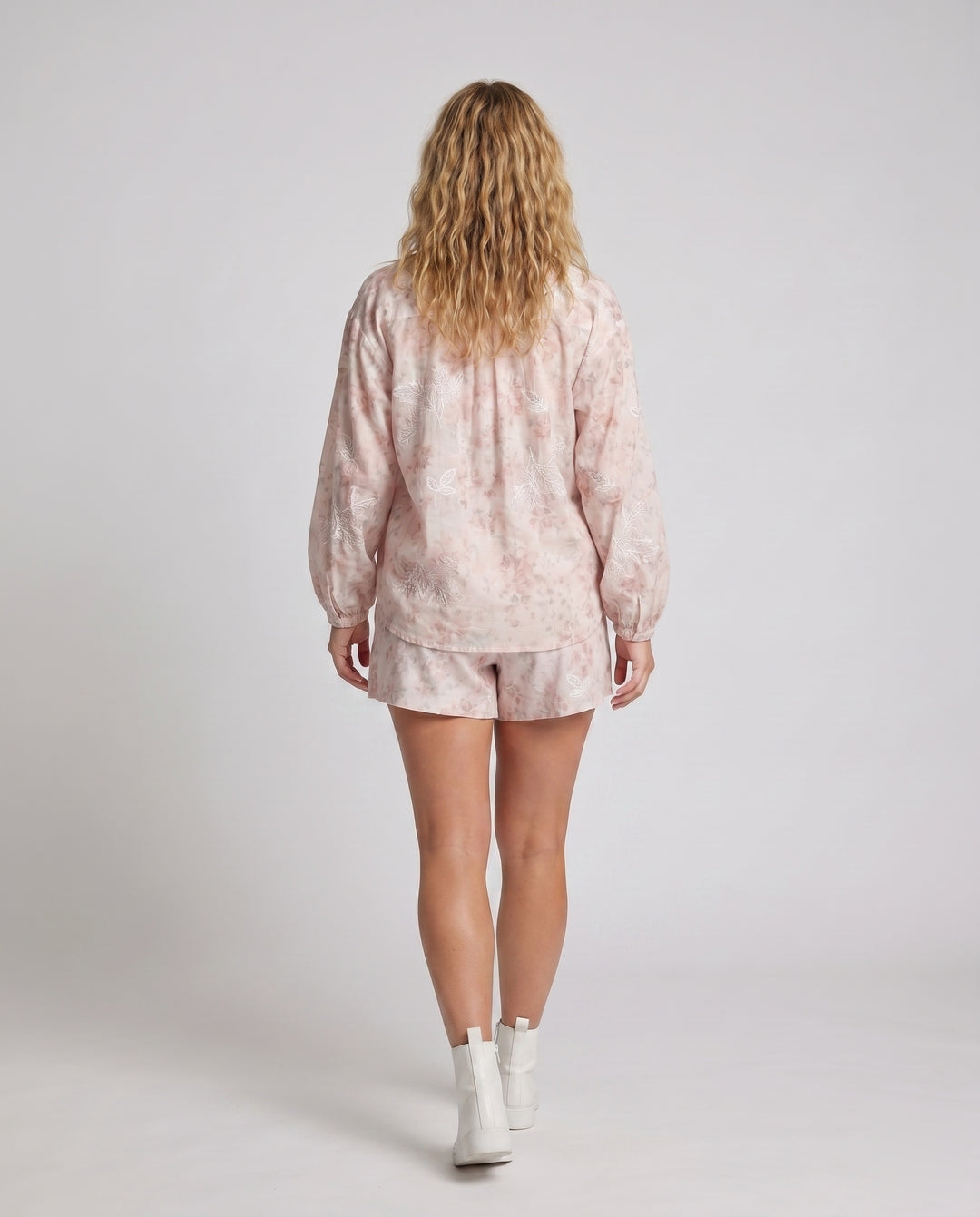Product 15616798327114 - back_view