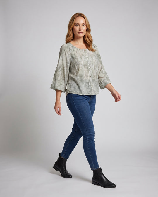 Product 15616799572298 - full_body_front