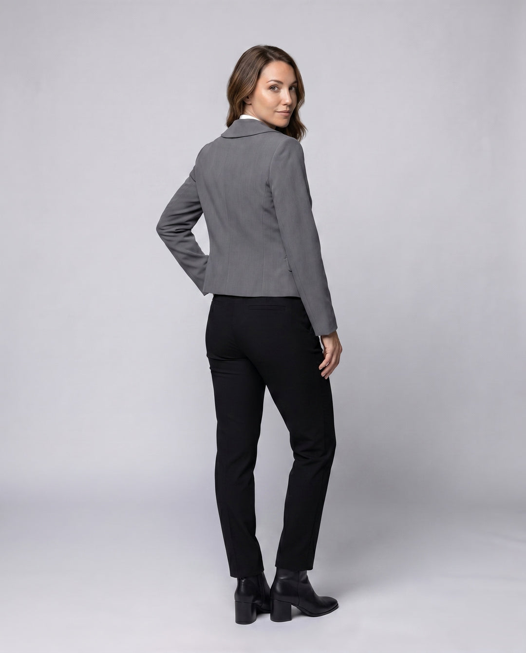 Product 15616801833290 - back_view