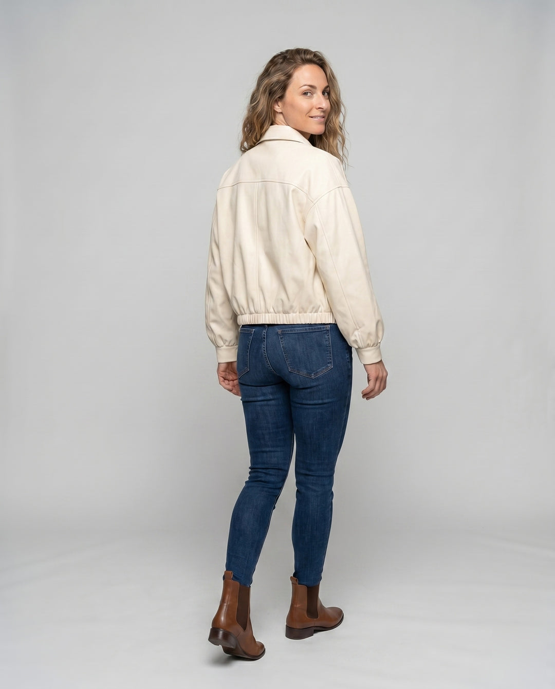 Product 15616802193738 - back_view