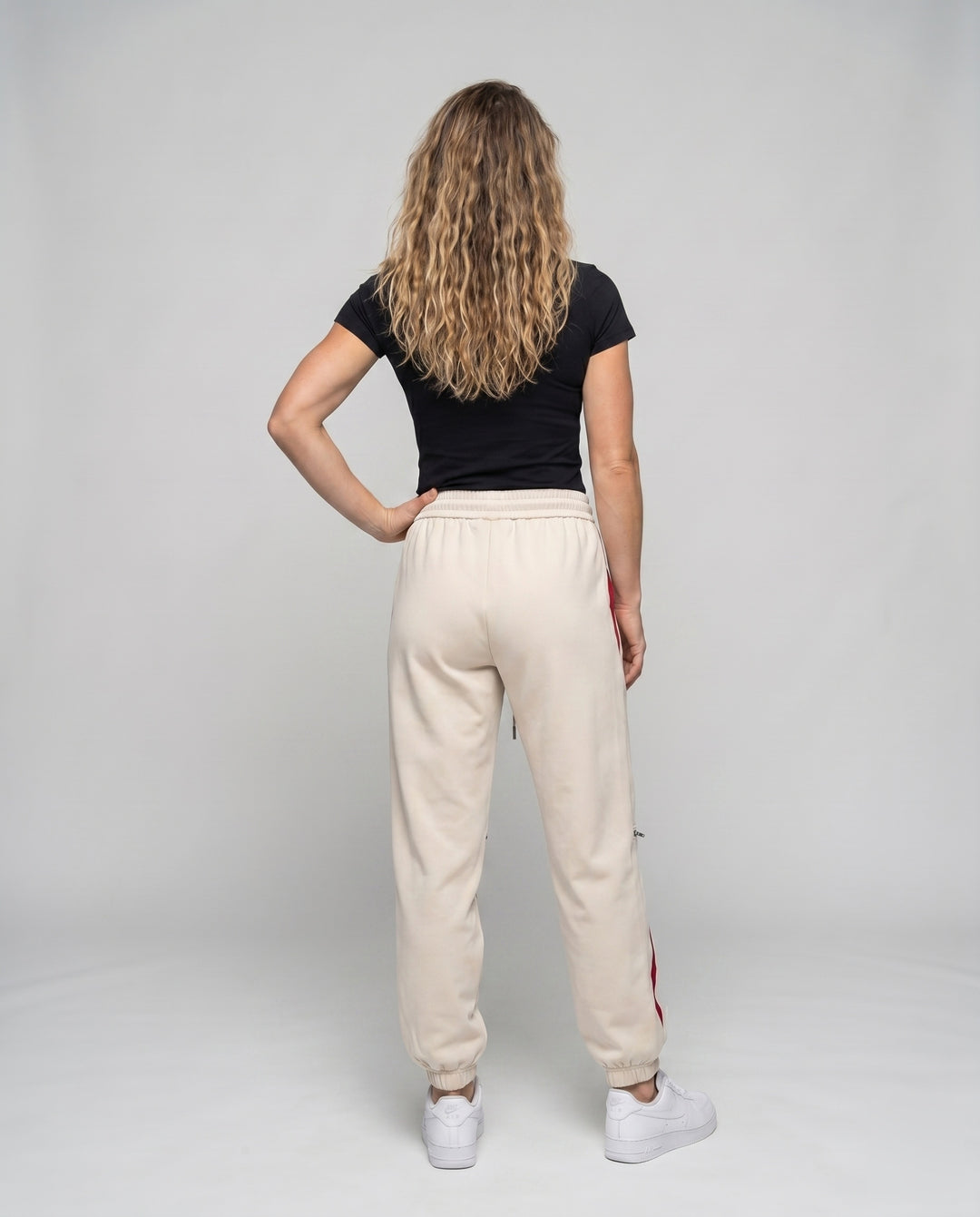 Product 15616802652490 - back_view