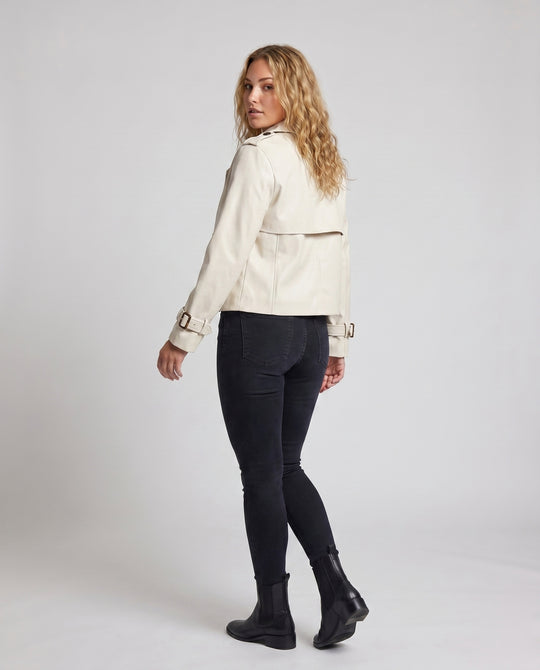 Product 15616802914634 - back_view