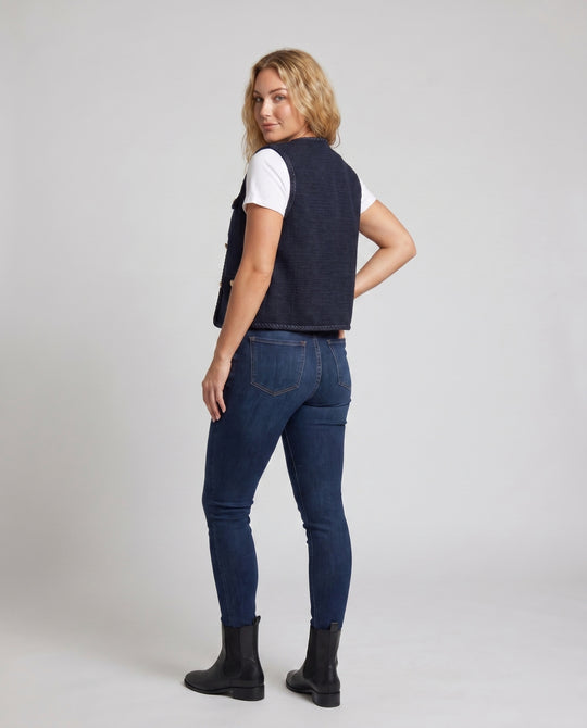 Product 15616803766602 - back_view