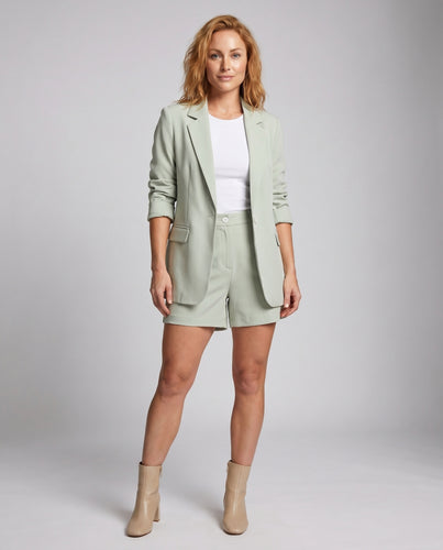 Damen Modisches Blazer-Shorts-Set mit einem modernen Schnitt und eleganten Details R&B