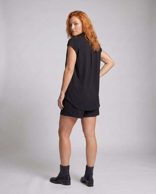 Product 15616804716874 - back_view