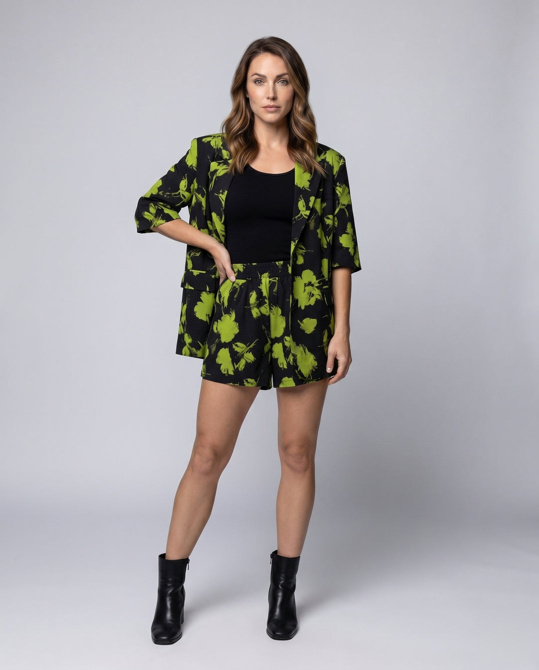 Product 15616804847946 - full_body_front