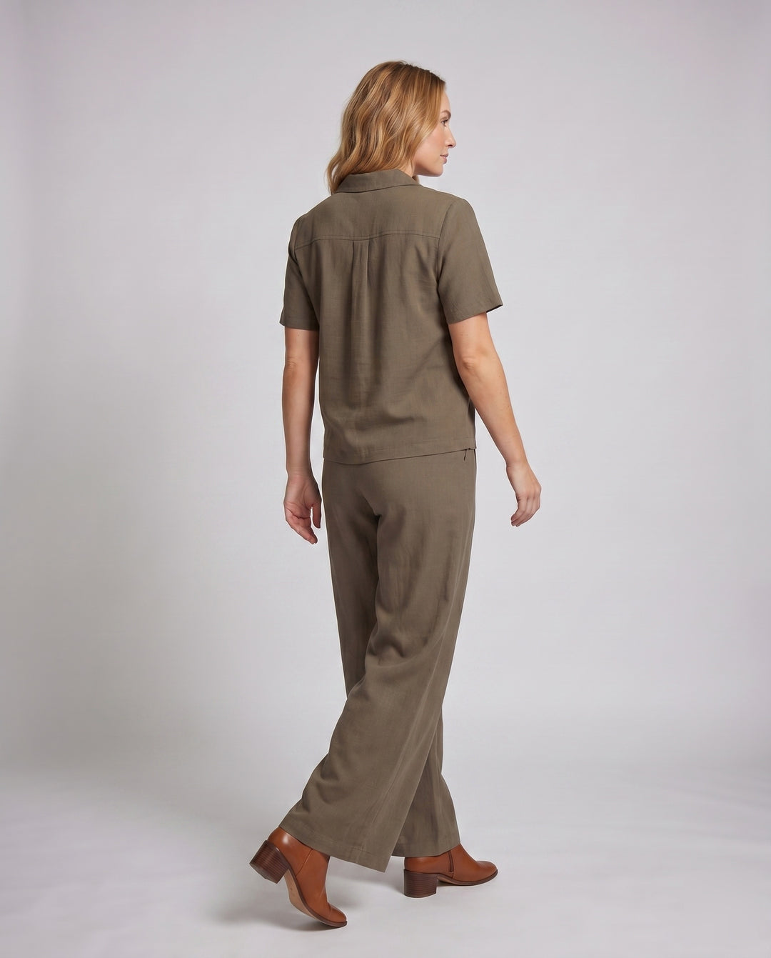 Product 15616807993674 - back_view