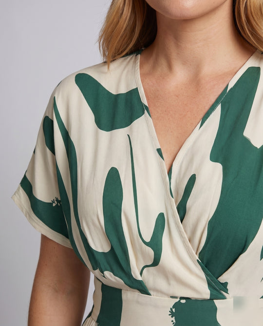 Product 15616815497546 - close_up_detail