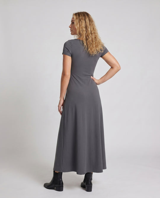 Product 15620220911946 - back_view