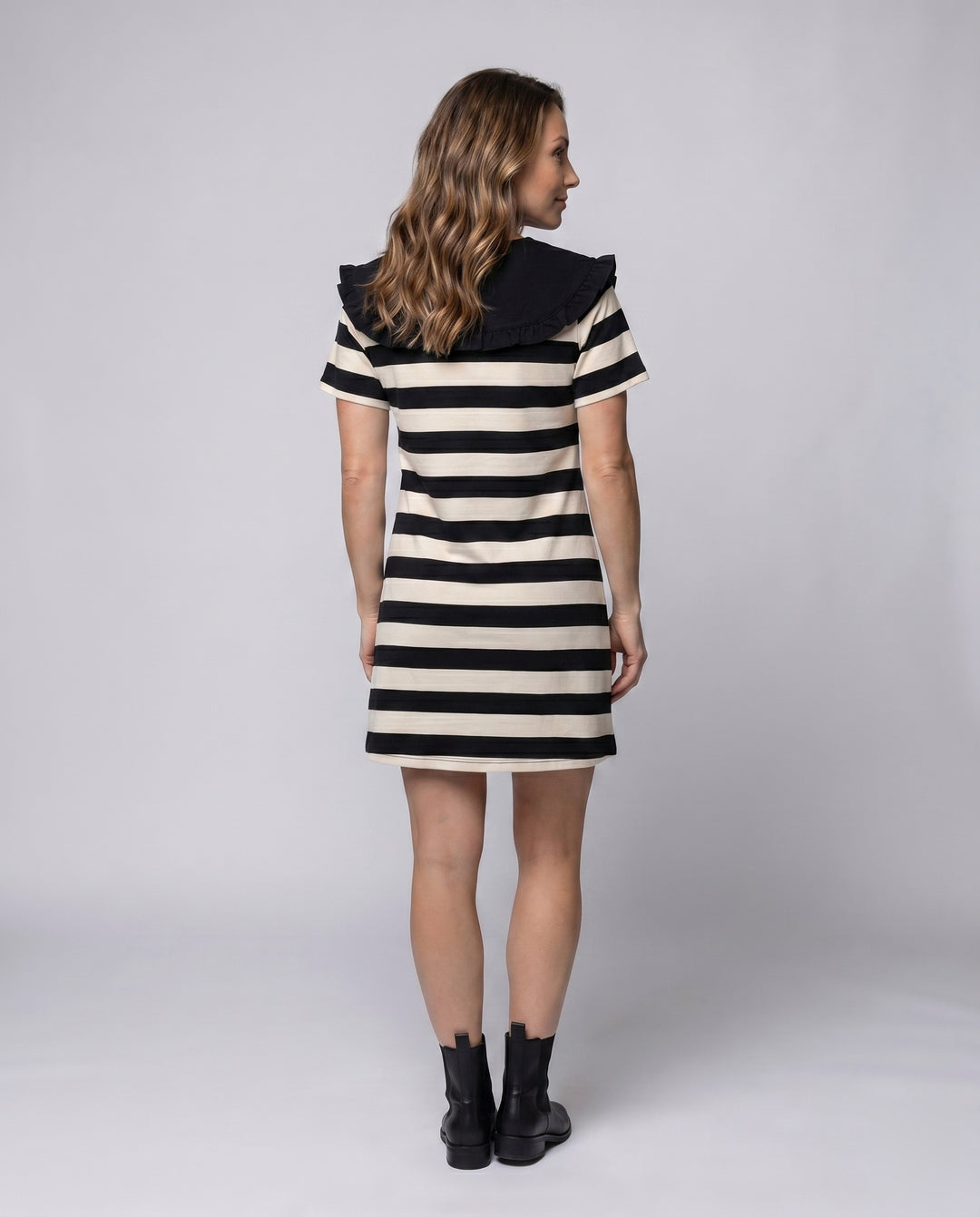 Product 15620227465546 - back_view