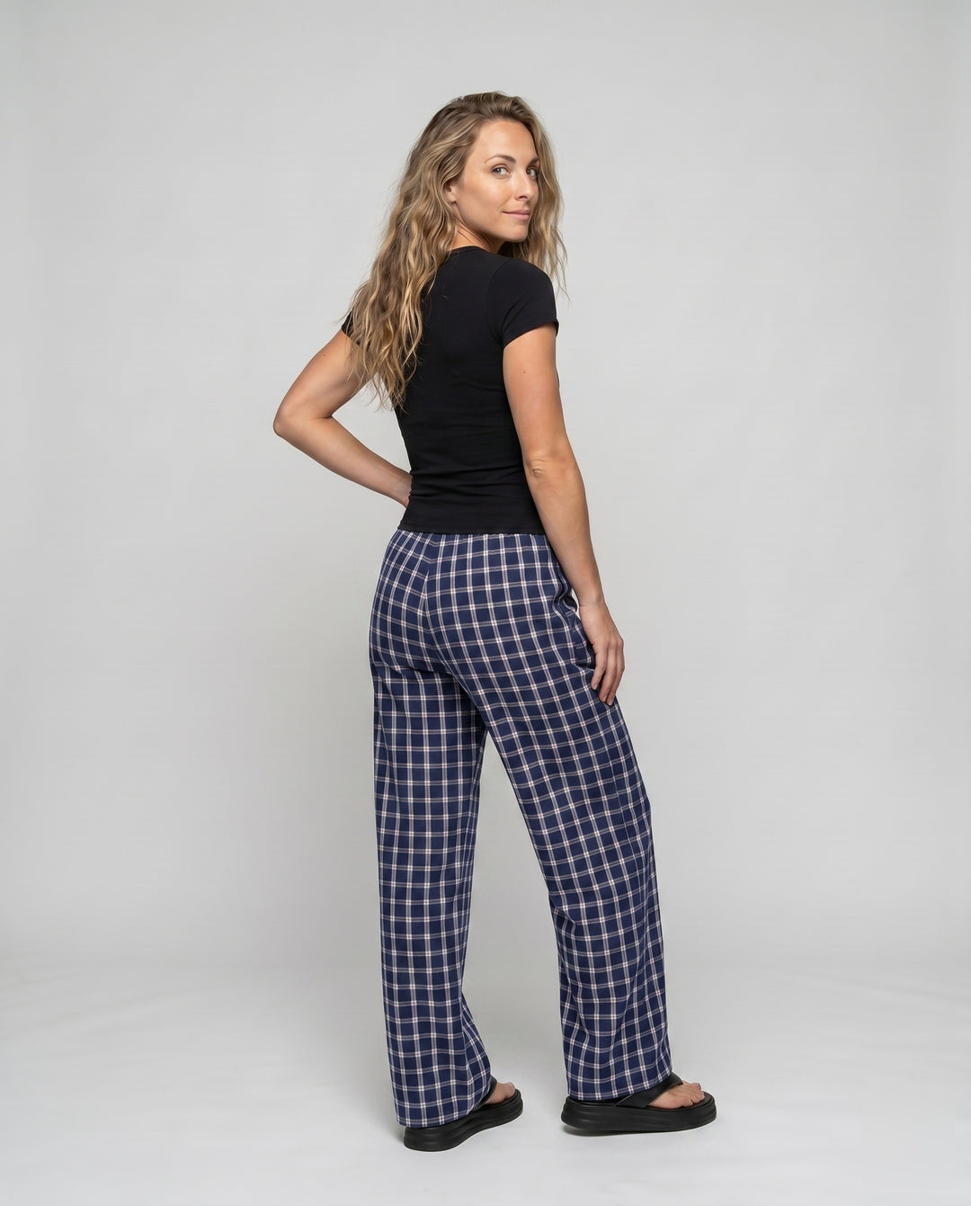 Product 15620228415818 - back_view