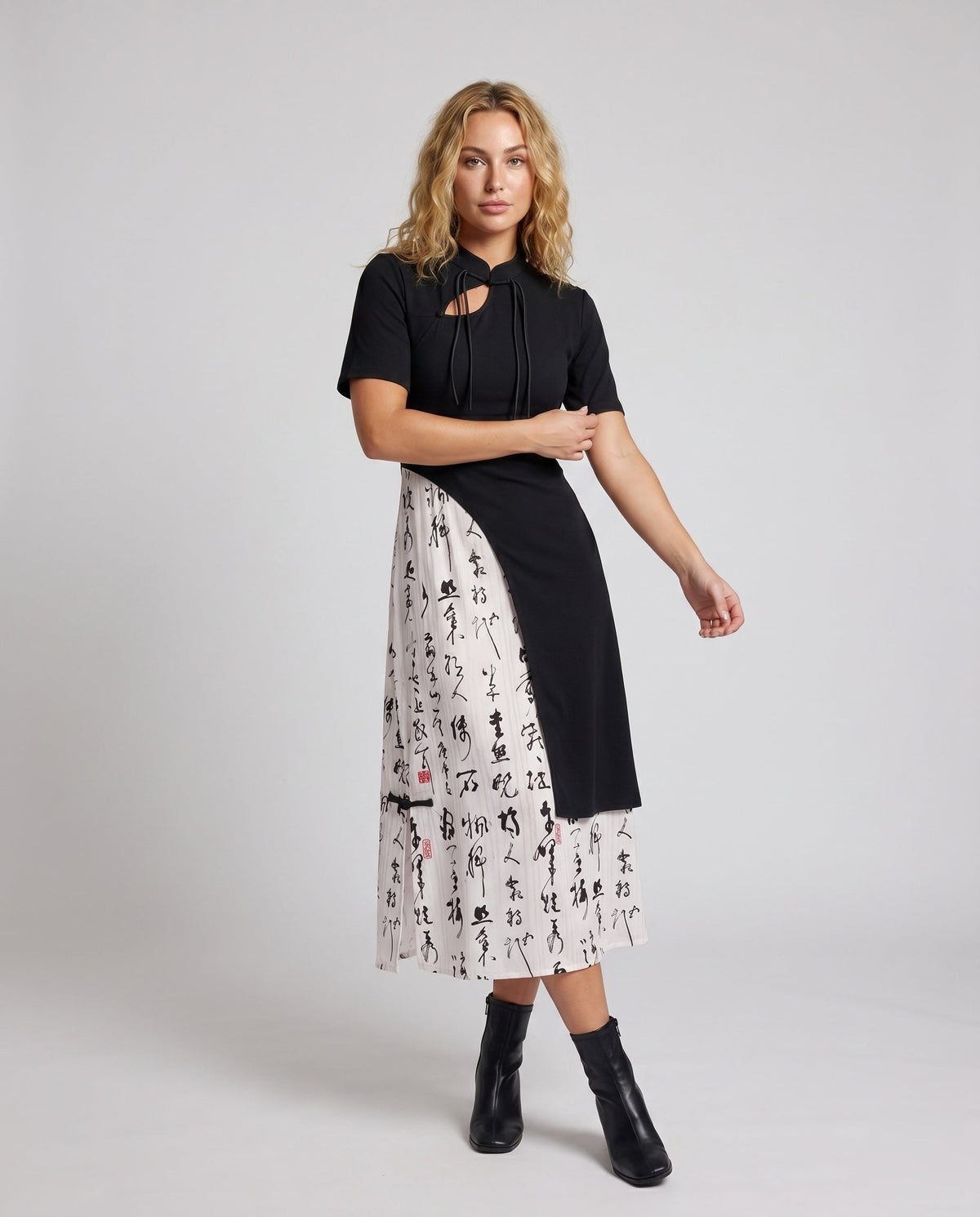 Product 15620235755850 - full_body_front
