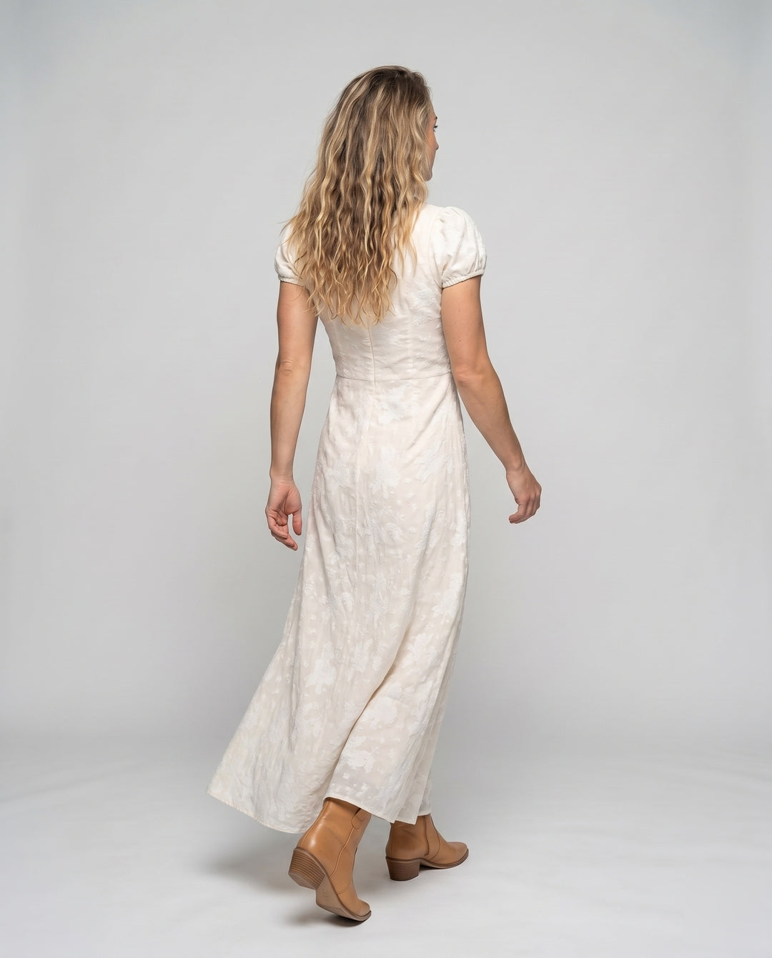 Product 15620238999882 - back_view