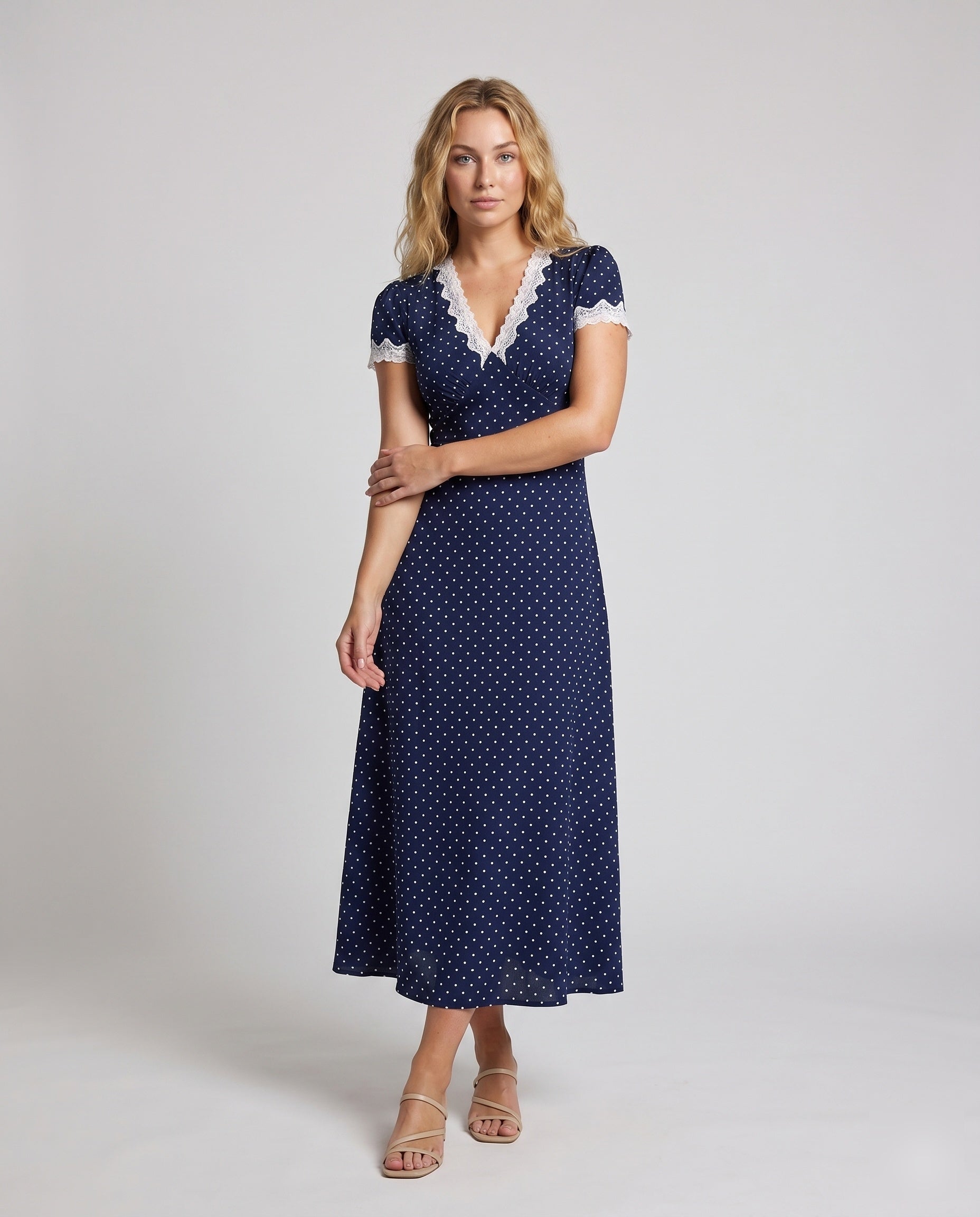 Product 15620239851850 - full_body_front