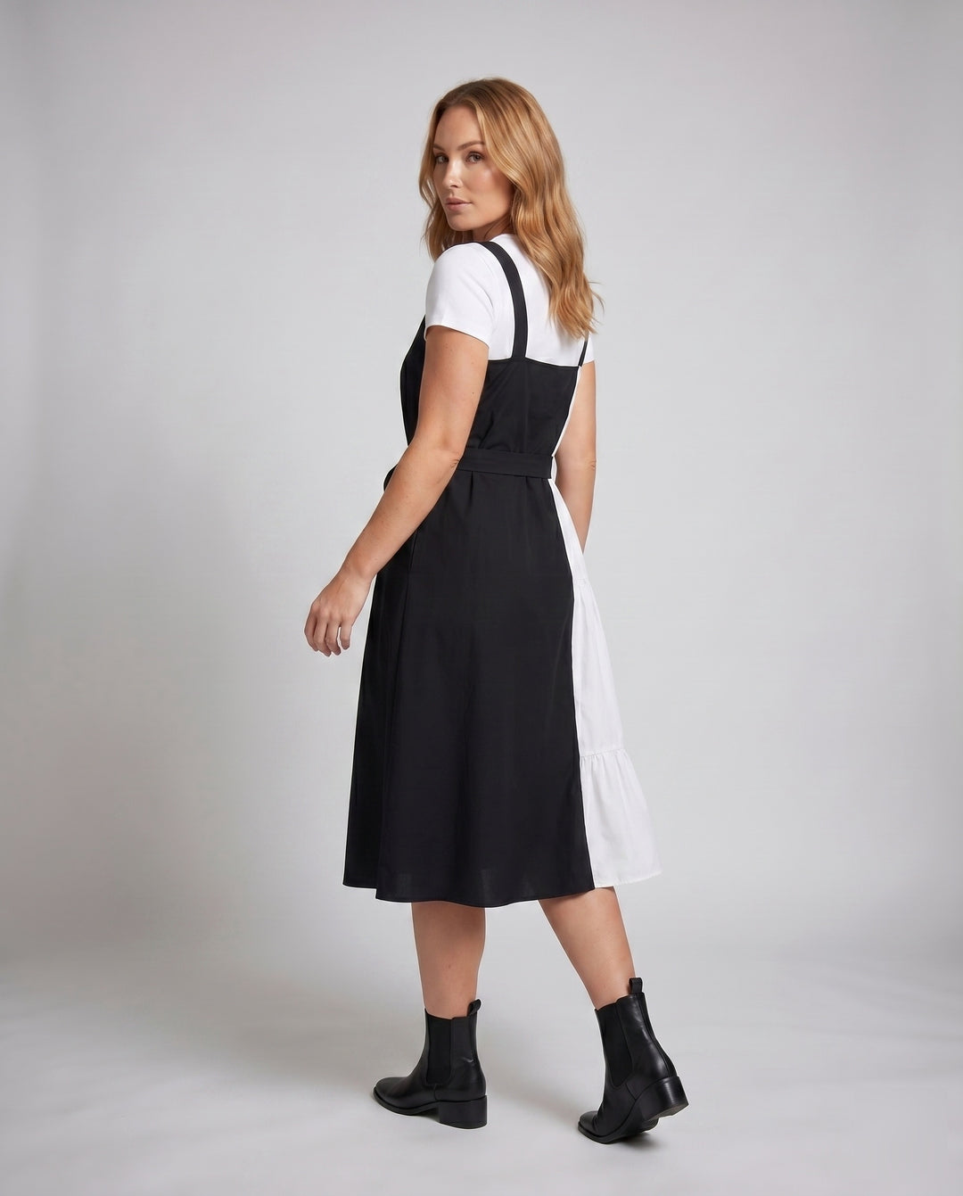 Product 15620245553482 - back_view