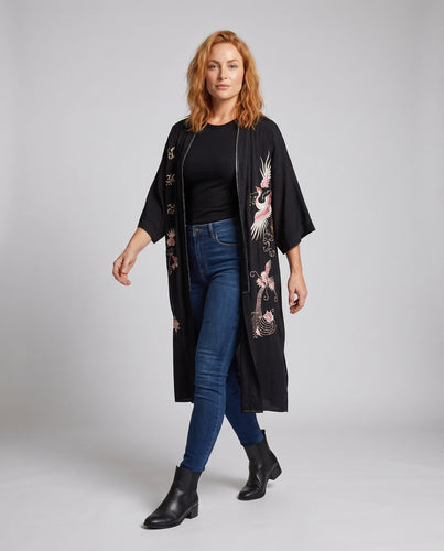 Damen eleganter Kimono mit floraler Stickerei R&B