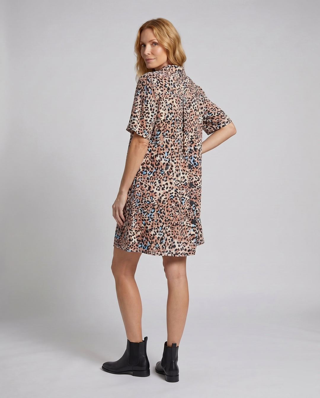 Product 15622852116810 - back_view