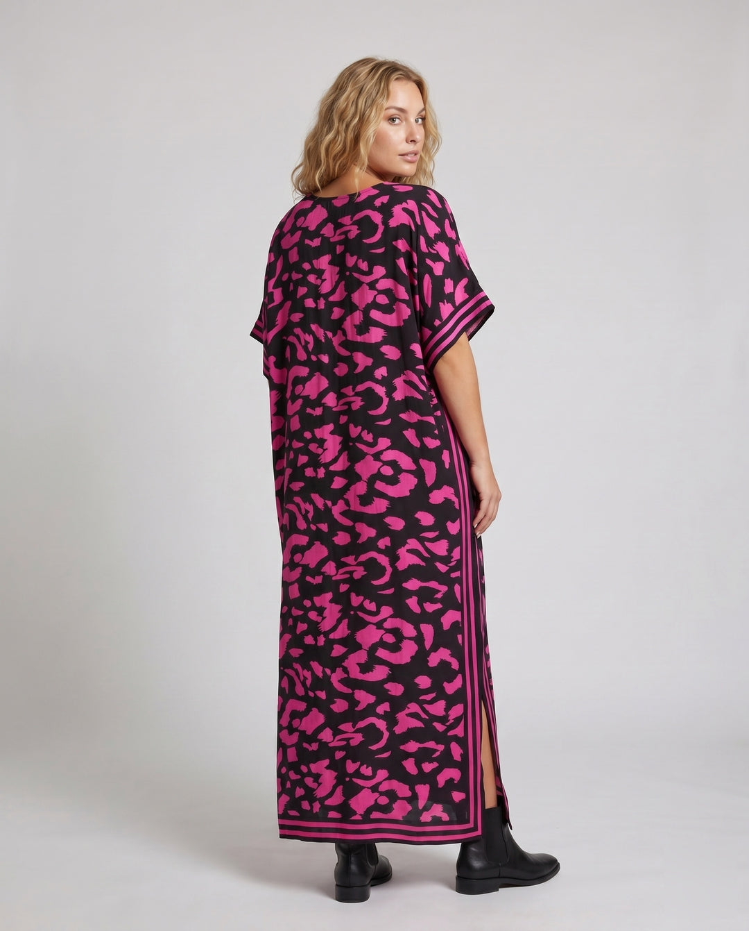 Product 15622867190090 - back_view