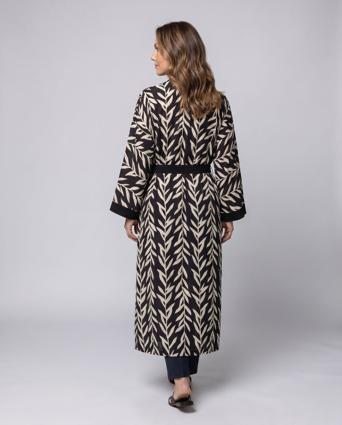 Product 15622869156170 - back_view